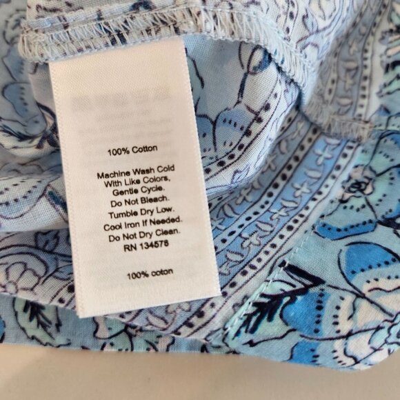 VINEYARD Vines Frangipani Floral Beachy Popover Blue and White Top, Size XS - Picture 7 of 9